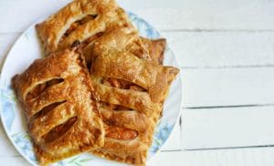 Puff-Pastry-Apple-las-cruces-bakeries